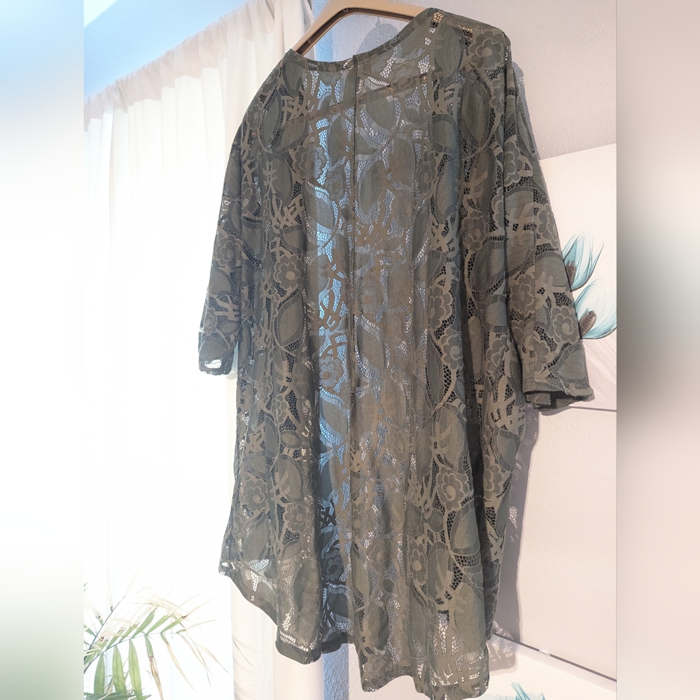 LulaRoe Lace Kimono